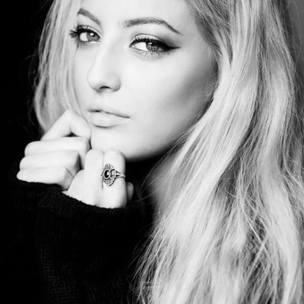 Sofia музыка. Karlberg. Sofia Karlberg Sofia Karlberg. Sofia Karlberg фото.